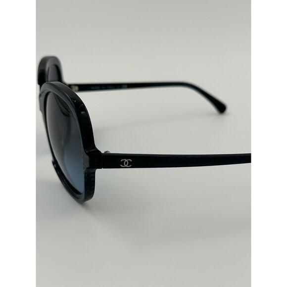 CCS101: Oversized Chanel Sunglasses w Blue Printed Frame & COA - Picture 3 of 4